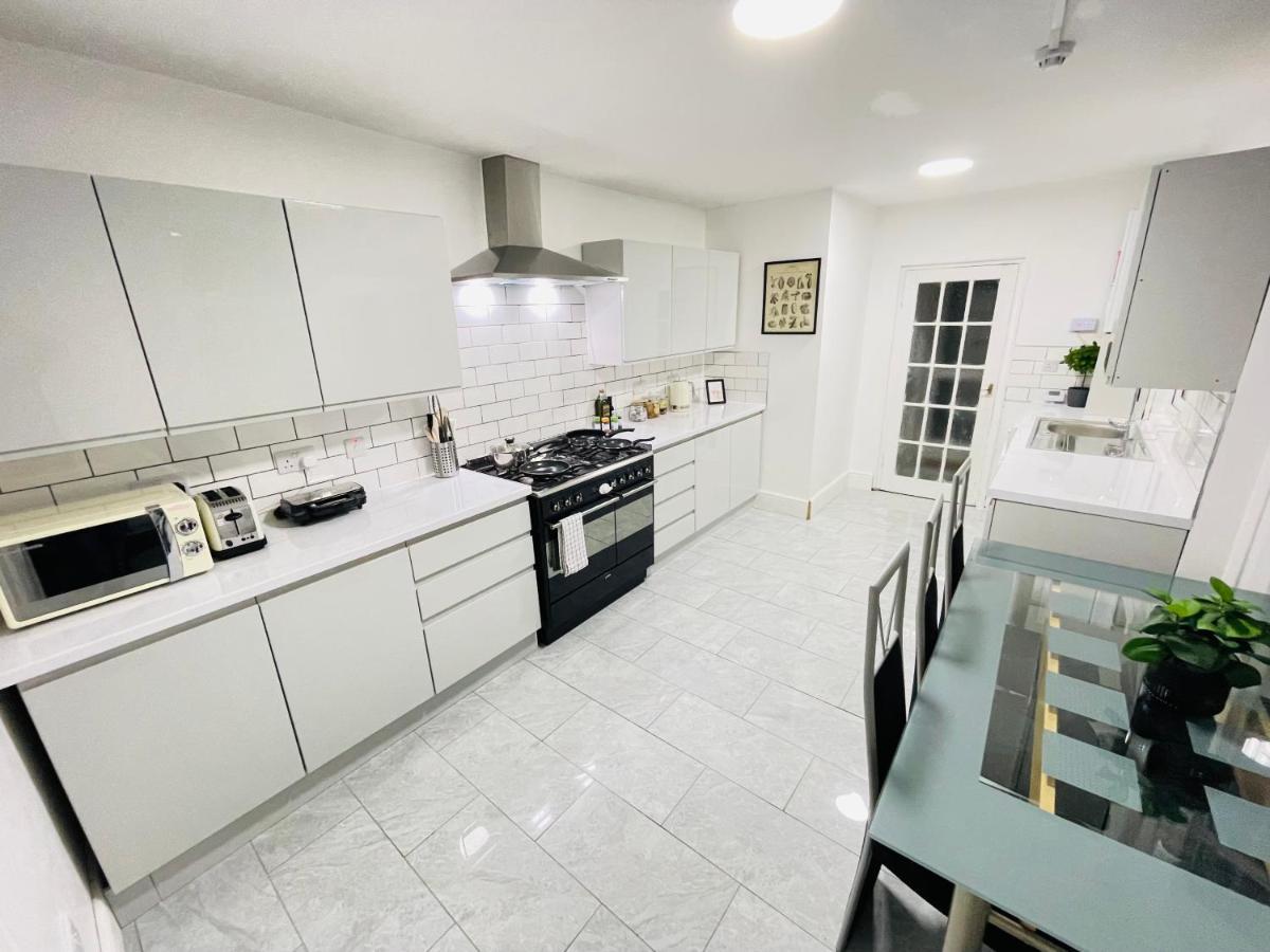 Leytonstone House - Sleepylodge Лондон Экстерьер фото