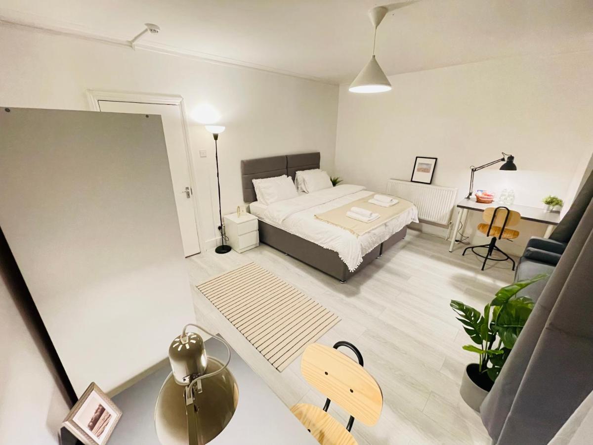 Leytonstone House - Sleepylodge Лондон Экстерьер фото