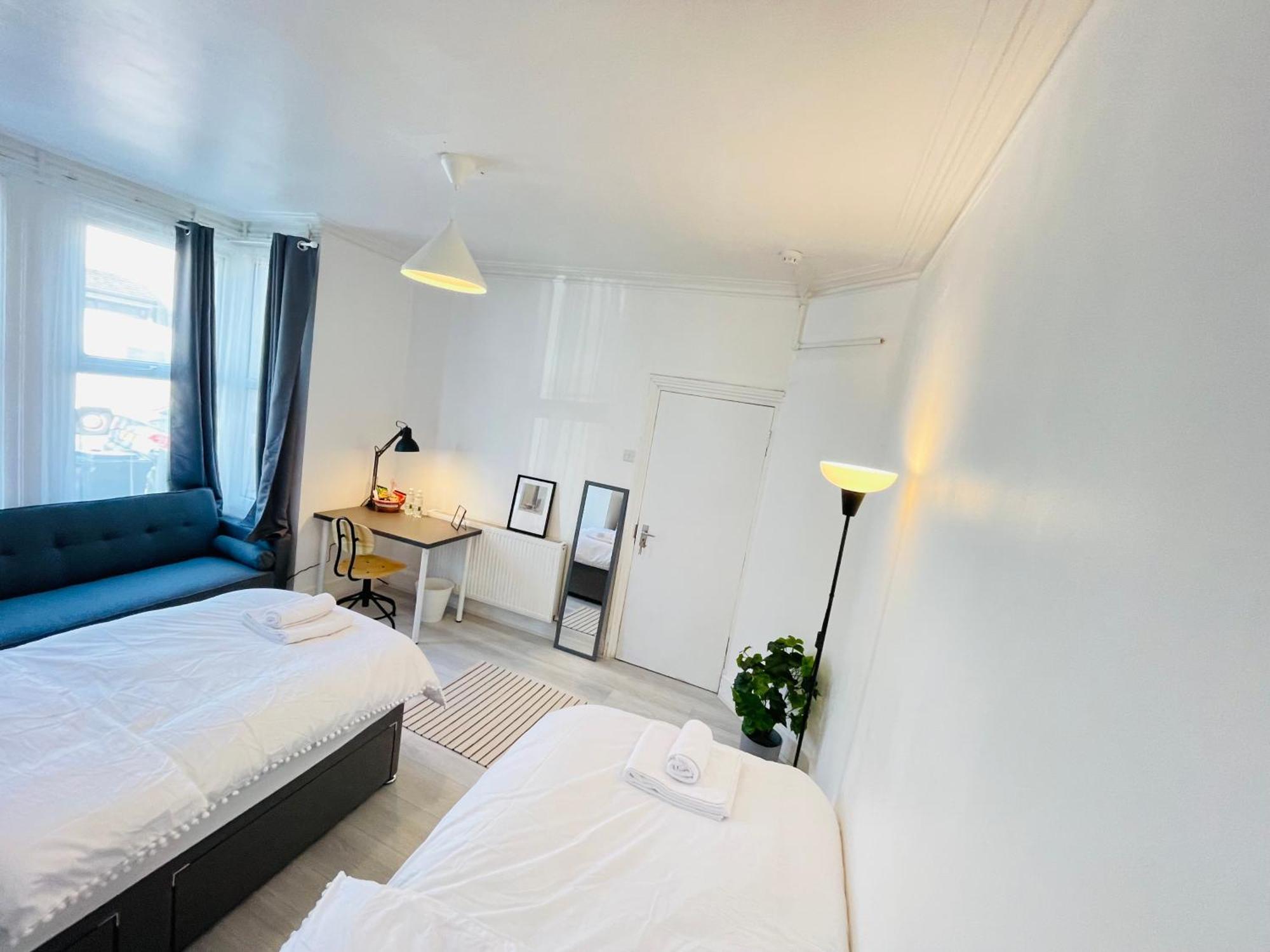 Leytonstone House - Sleepylodge Лондон Экстерьер фото